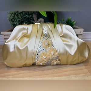 Badgley Mischka Clutch with removable gold strap